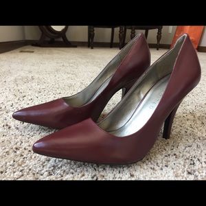 Brand new burgundy heels. Offers considered